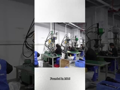 産業用コネクタ